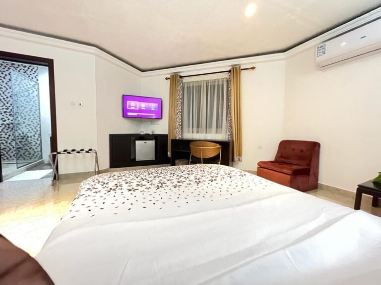 Royal Basin Resort