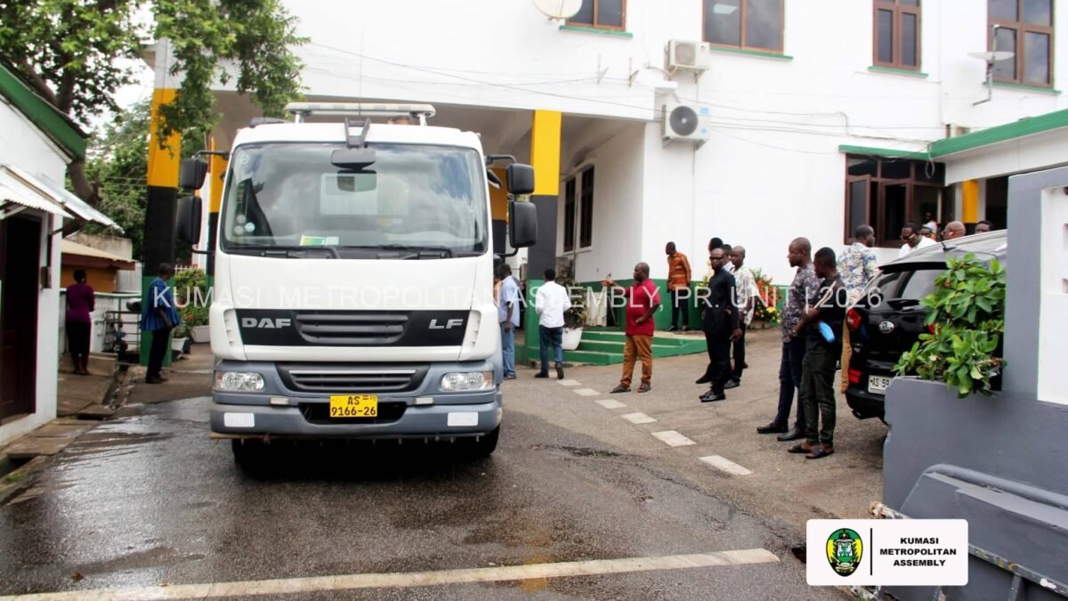 Kumasi Deploys Road Sweepers as Part of Clean City Initiative
